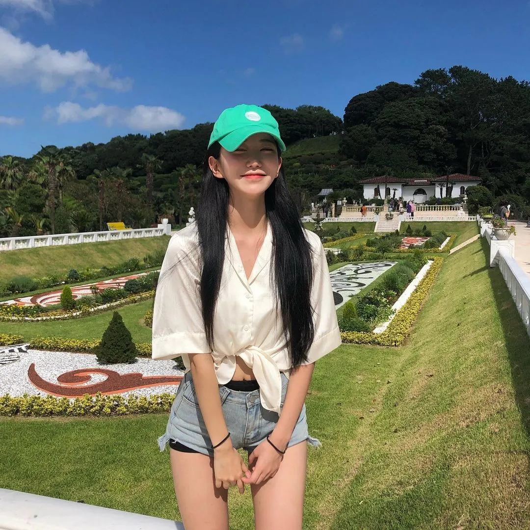 Haxxnini 라이브 캠