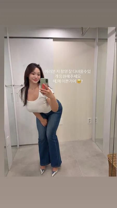 hyunji_queen 라이브 캠