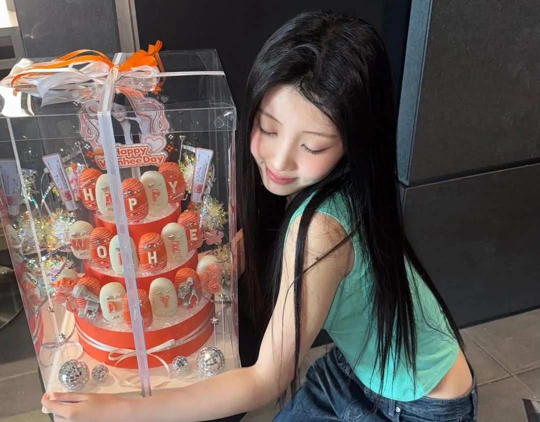 Wonhee – ILLIT｜사진10장·새 하이라이트