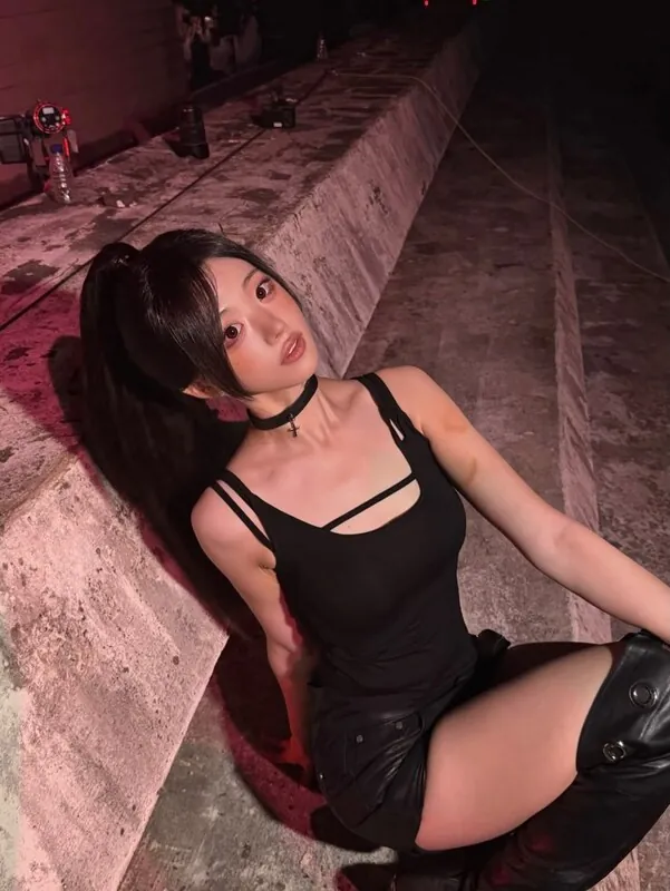 hinachan01 라이브 캠
