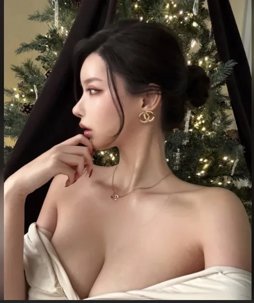 Baek si young 라이브 캠