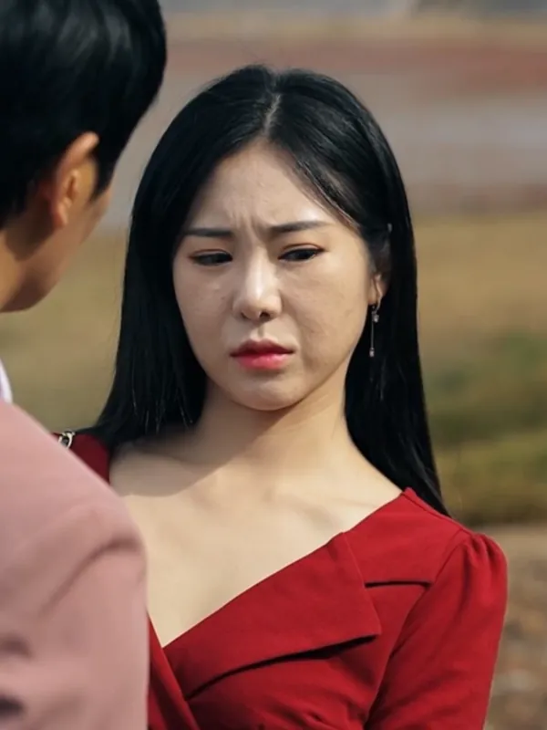 Ha Yeon (하연)- 라이브 캠