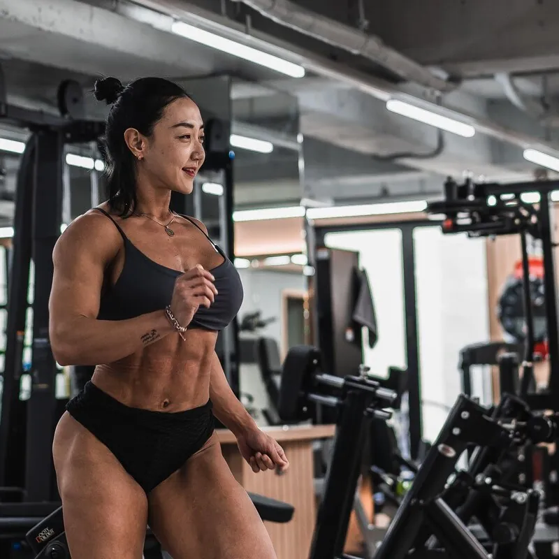 hannah_ifbbpro 라이브 캠