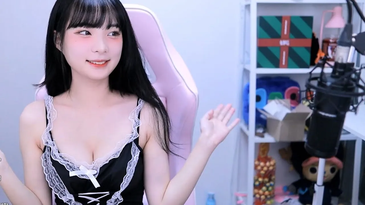 yunhee1222 라이브 캠