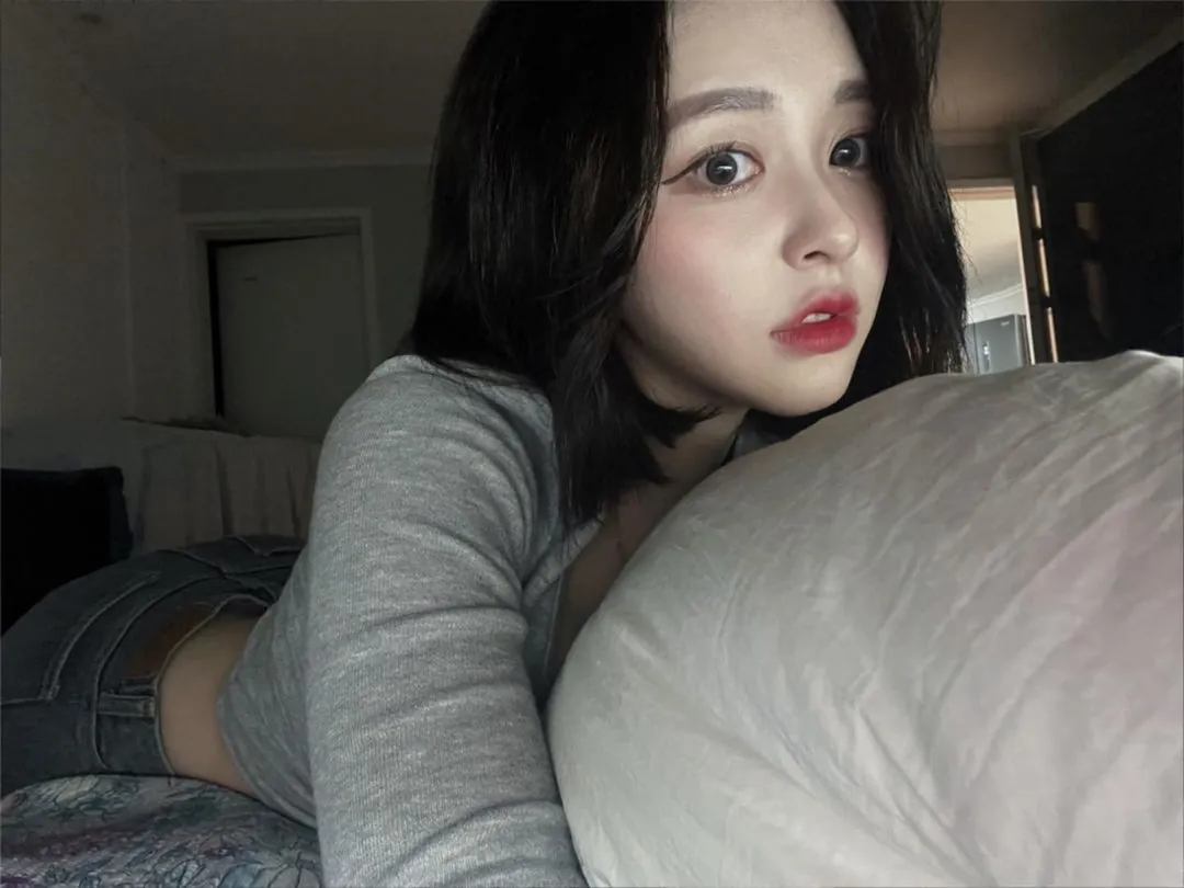 BJ김빵귤 ( flower1023 ) 라이브 캠