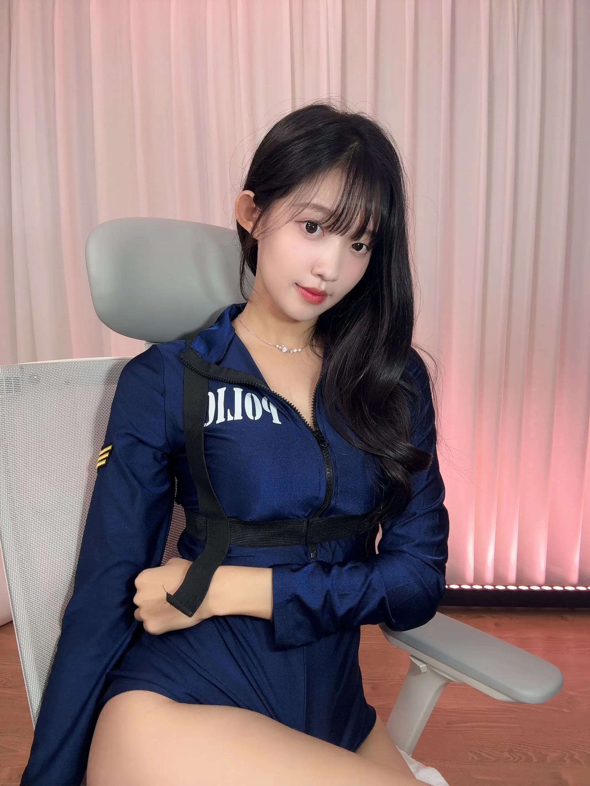 눈또 (lapq8306) 라이브 캠