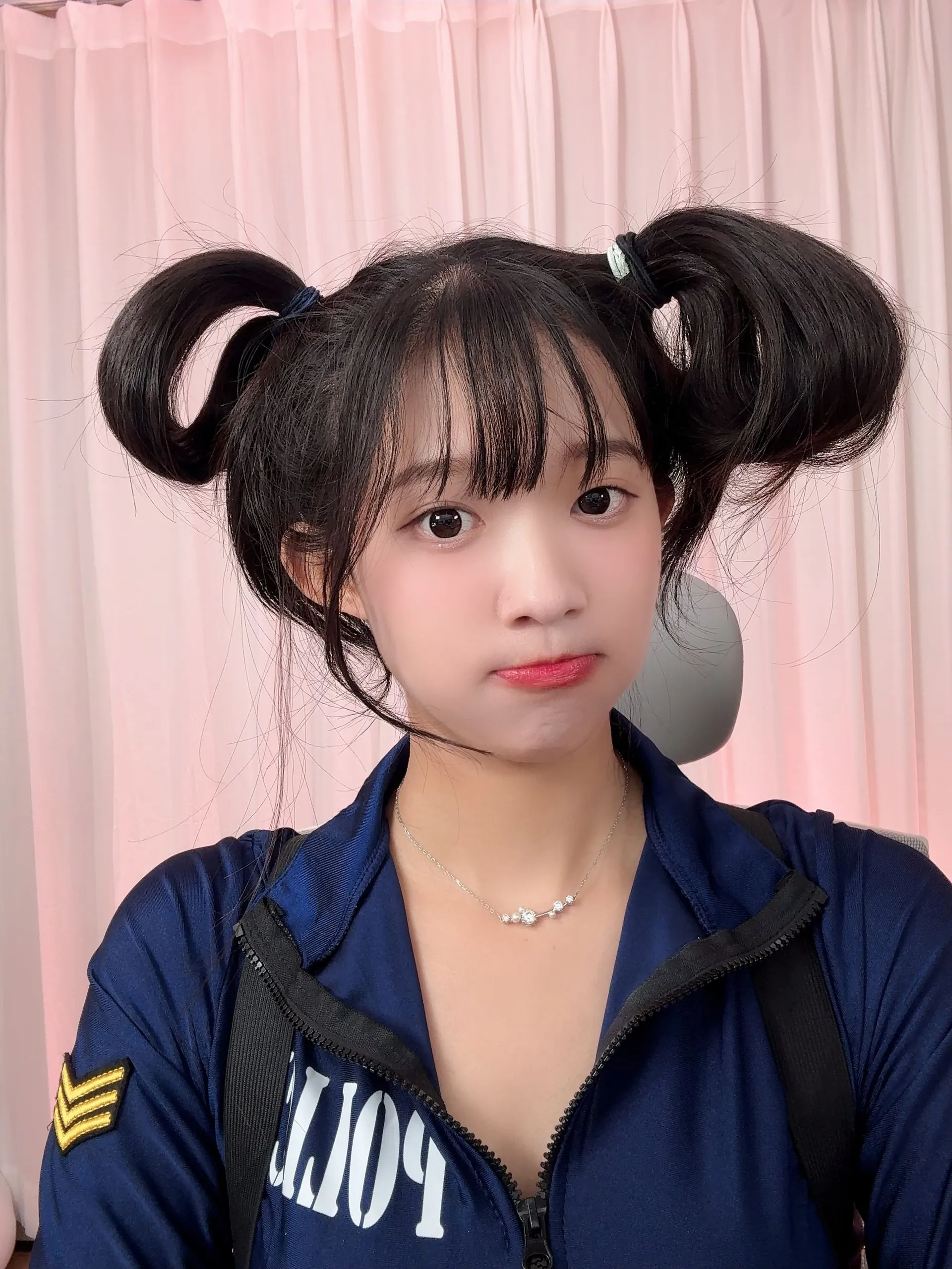 눈또 (lapq8306) 라이브 캠