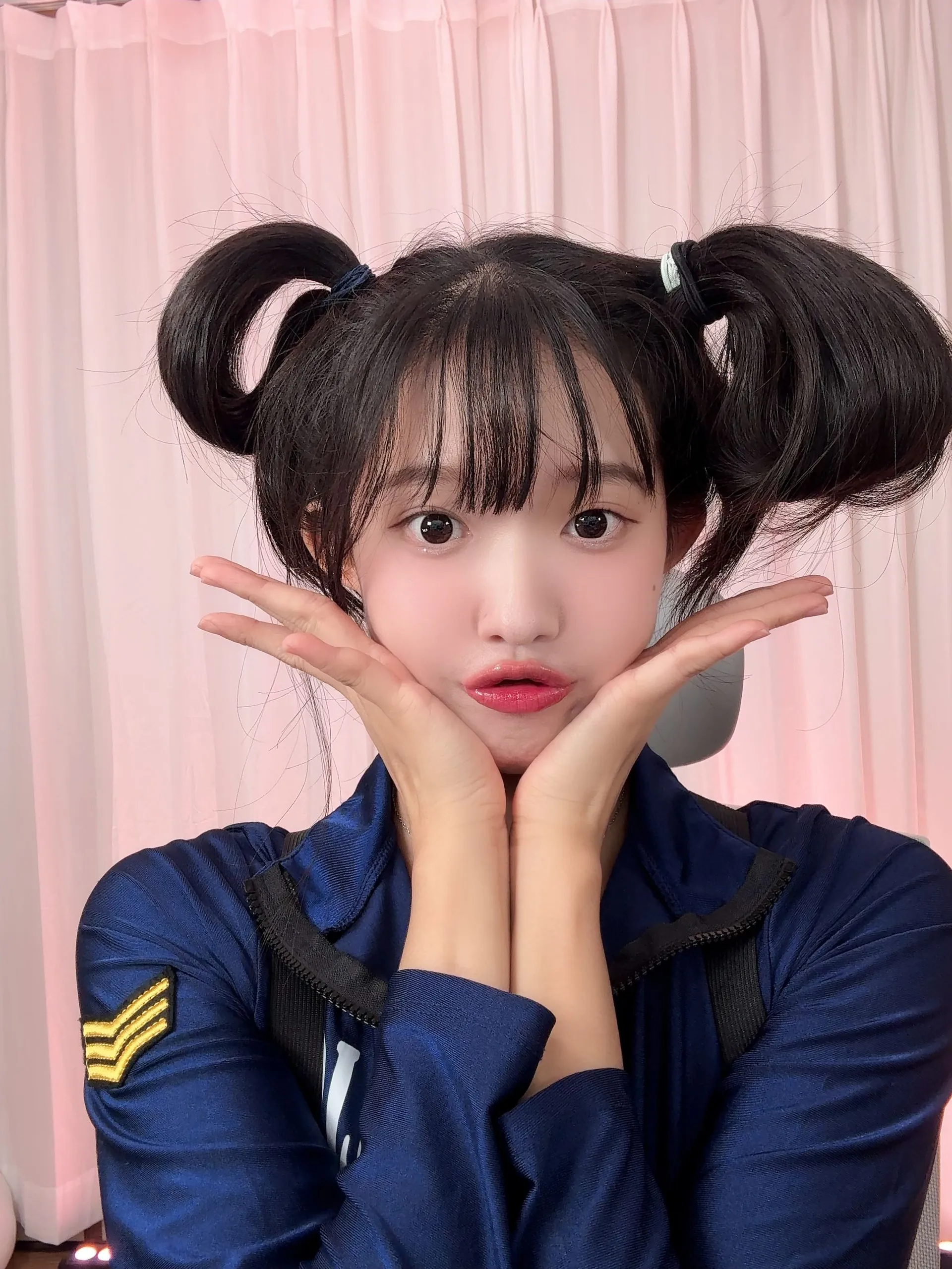 눈또 (lapq8306) 라이브 캠