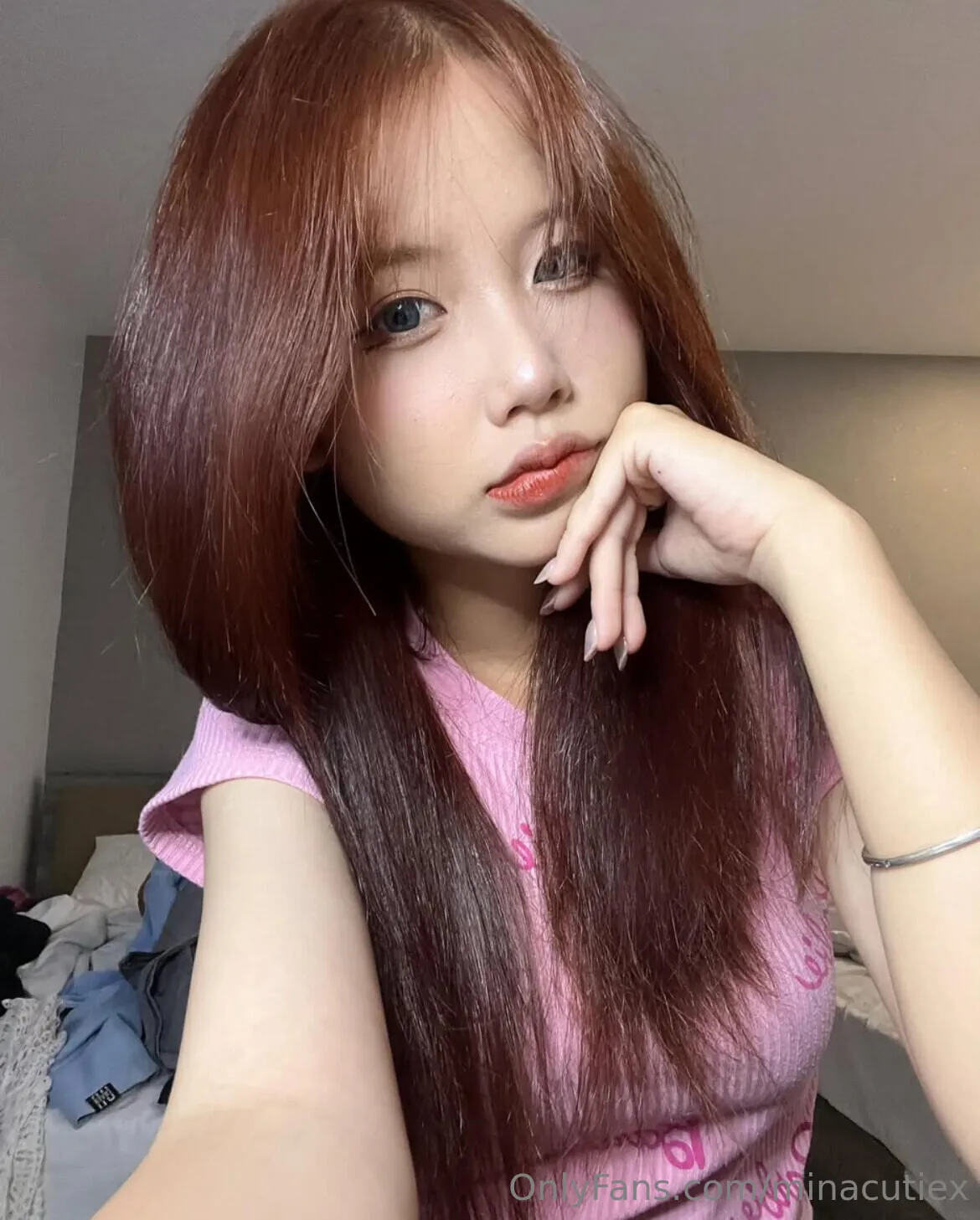 minacutiex 라이브 캠