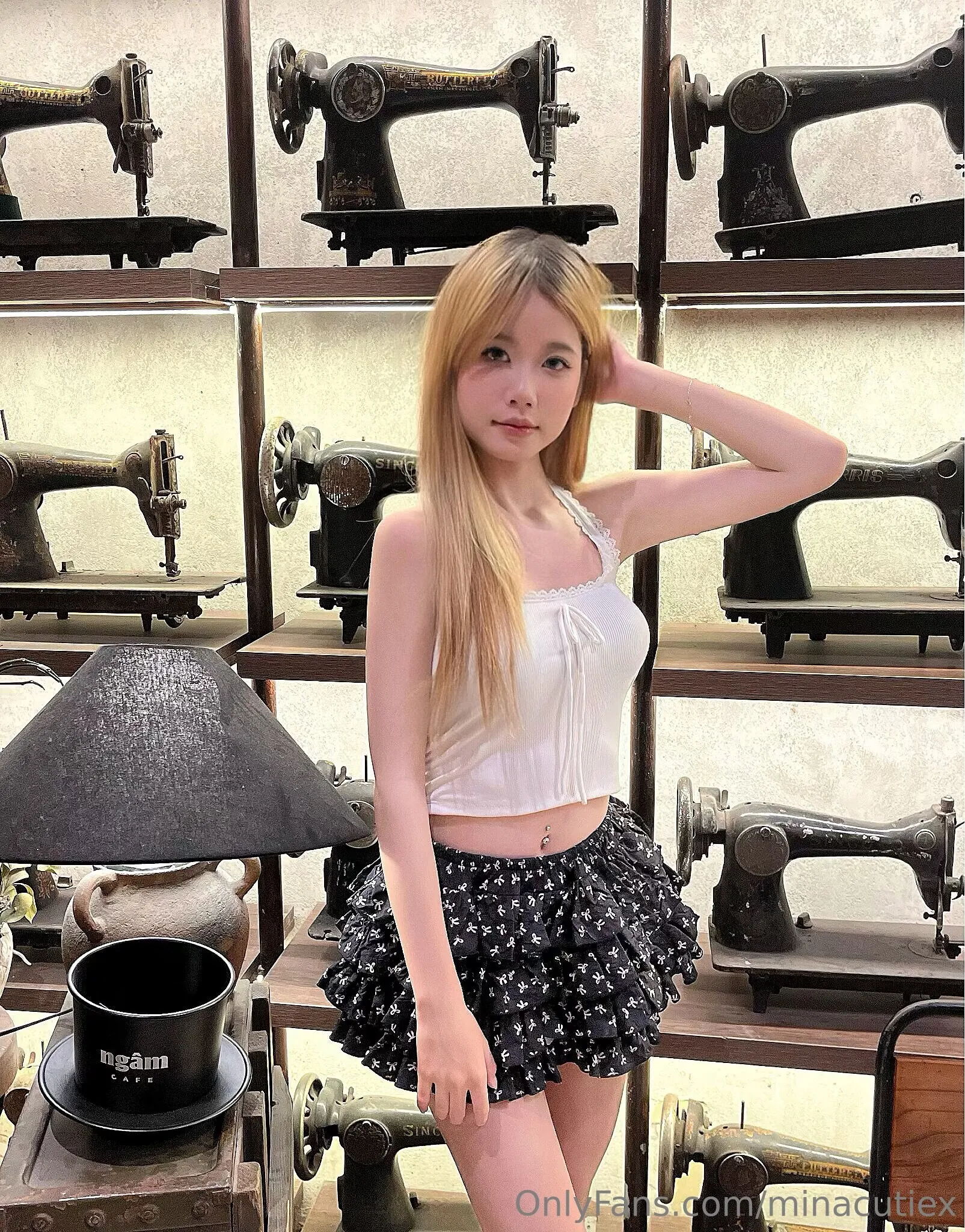 minacutiex 라이브 캠