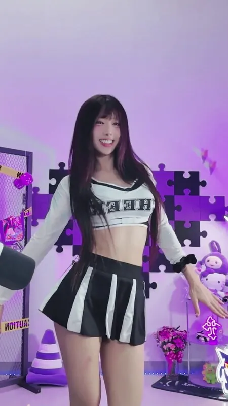_purple_lee_|영상10개 와 사진10장·새 하이라이트