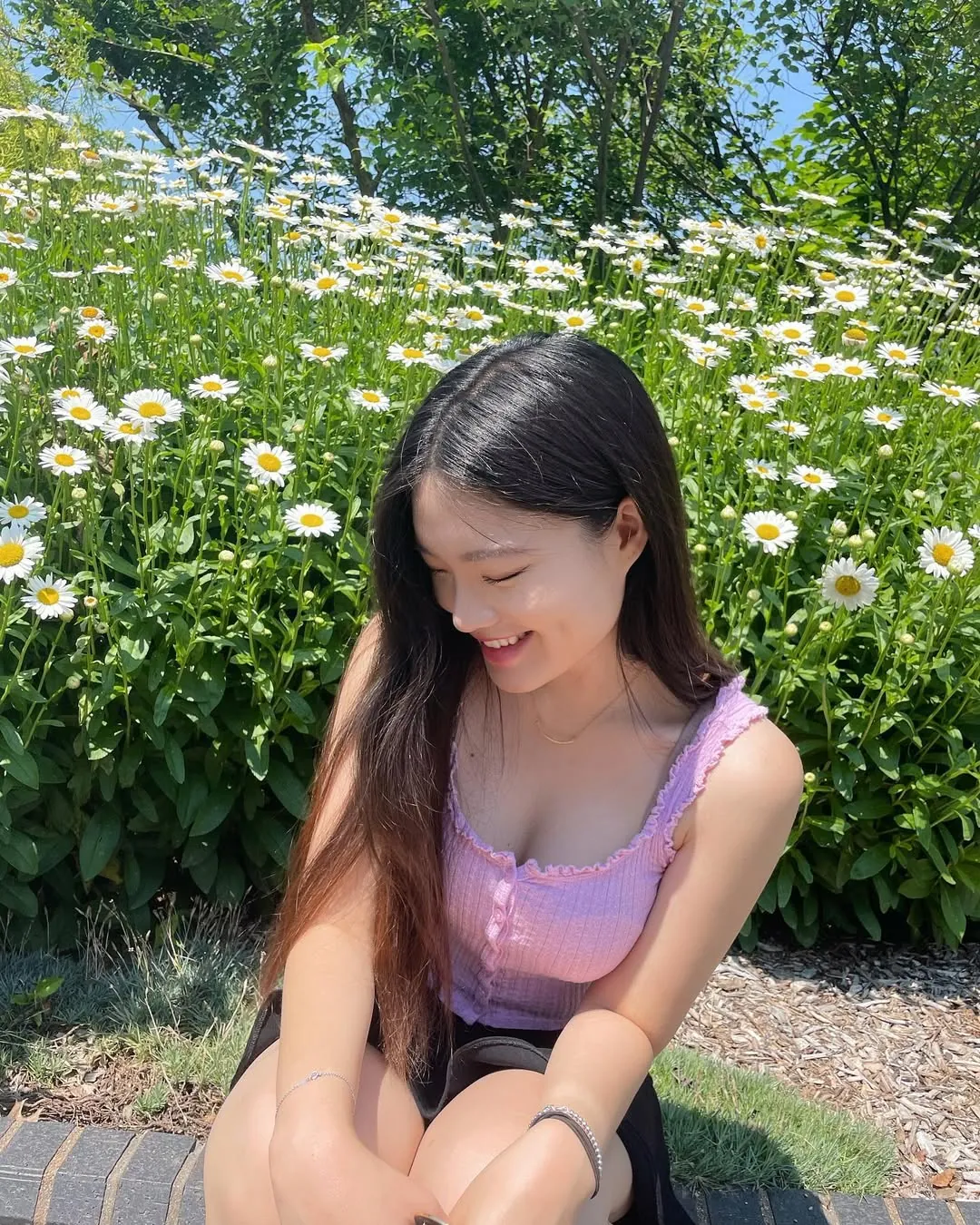 Sarah Hwang 라이브 캠