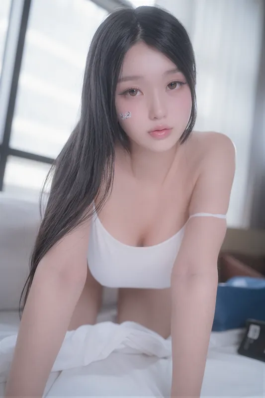 Suji 최신 정리|영상1개 와 사진6장