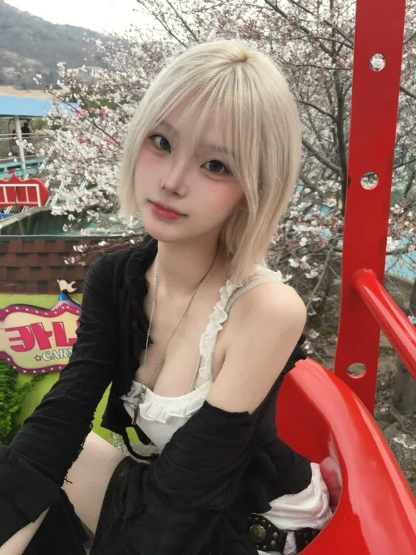 y._.sc 라이브 캠