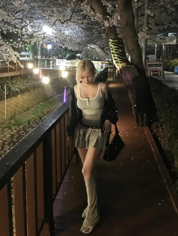 y._.sc 라이브 캠