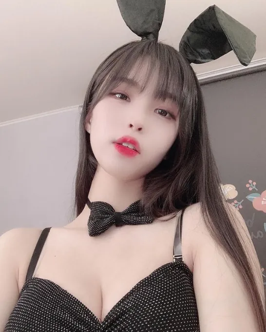 yin2618 라이브 캠