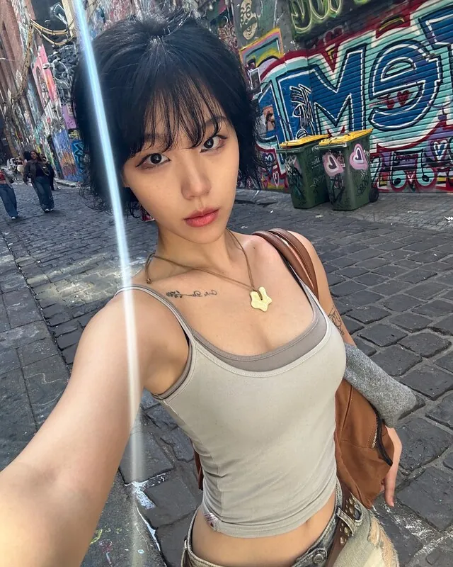 Z___meme  짼 라이브 캠